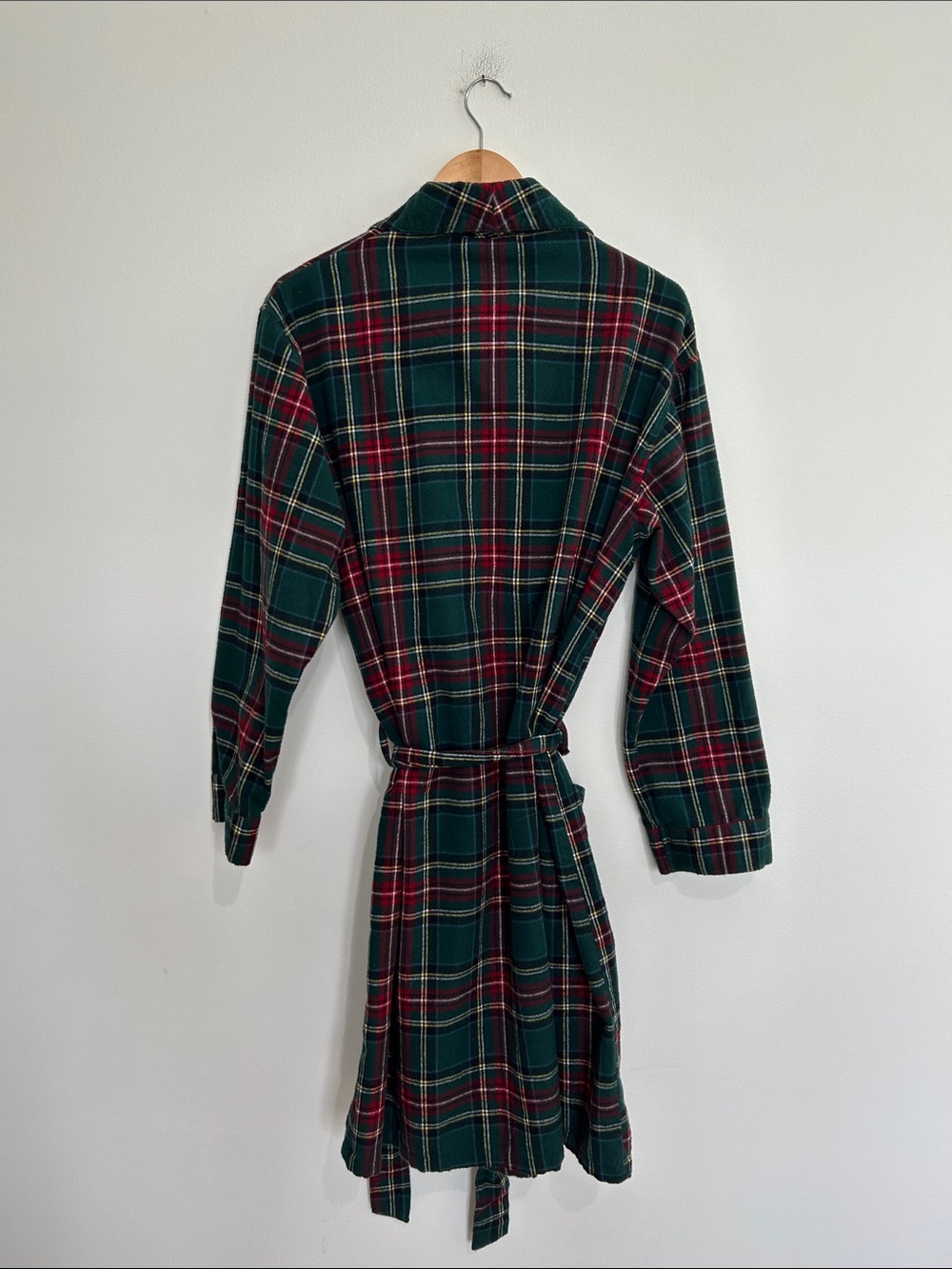 L.L. Bean Men’s Scotch Plaid 100% Cotton Flannel Robe Size Medium EUC - Picture 3 of 3
